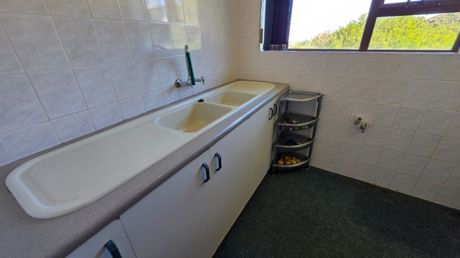 3 Bedroom Property for Sale in Dana Bay Western Cape